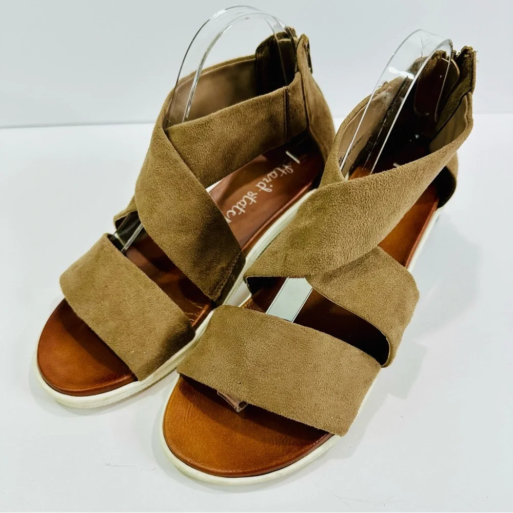 🎀 ALTARD STATE WOMEMS SIZE 9M REAR ZIP MICROFIBER BRUSHED SUEDE STYLE SANDALS - Picture 8 of 14